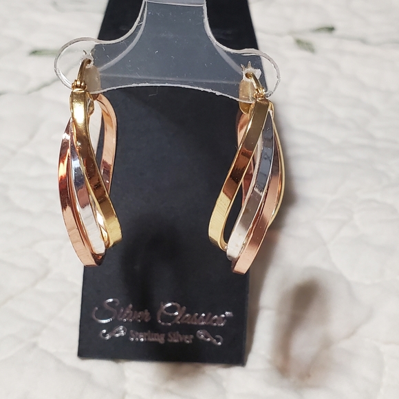 Hoop earrings Silver Classics NWT - Picture 3 of 3